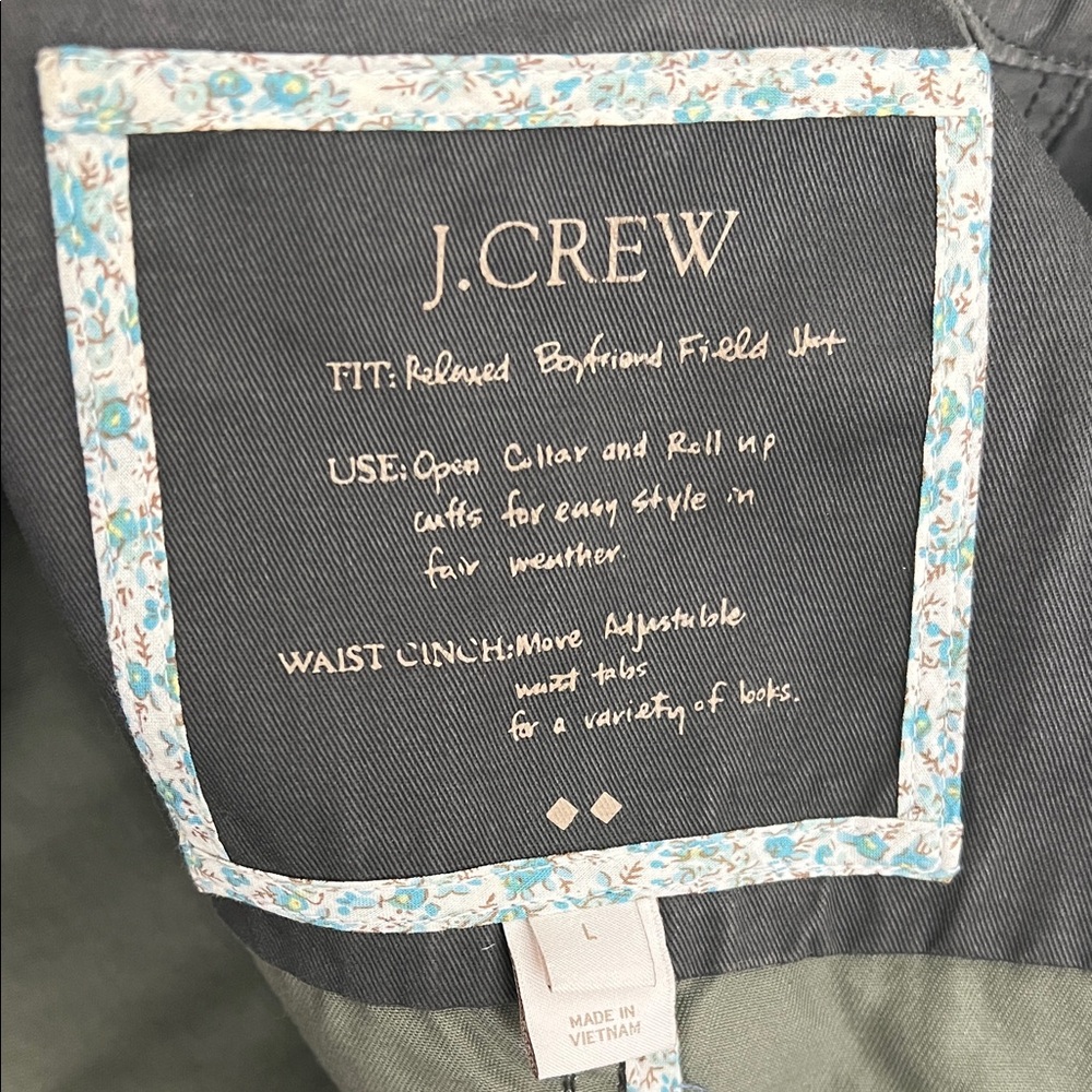 J.Crew Olive Women’s Relaxed Boyfriend Field Shirt with Gold Detail| Size L - Picture 6 of 7